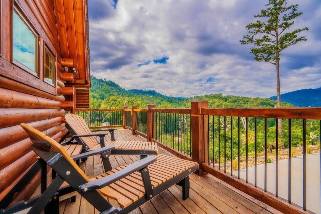 Roaring Fork Lodge Гатлінбург Екстер'єр фото