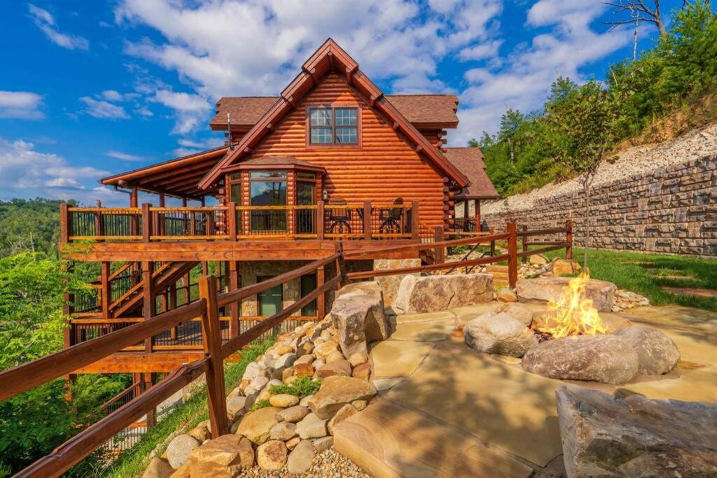 Roaring Fork Lodge Гатлінбург Екстер'єр фото